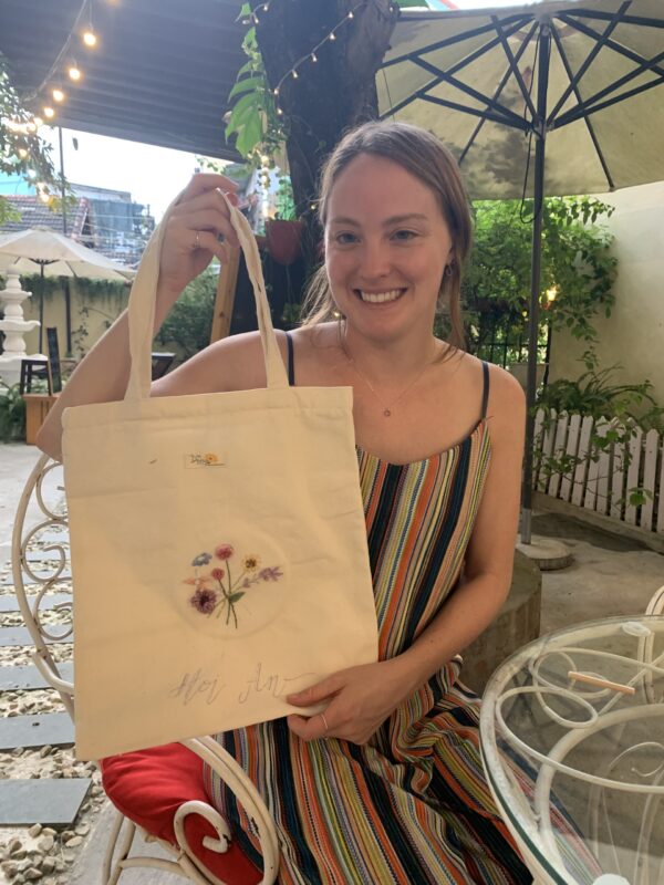 things to do in Hoi An embroidery class