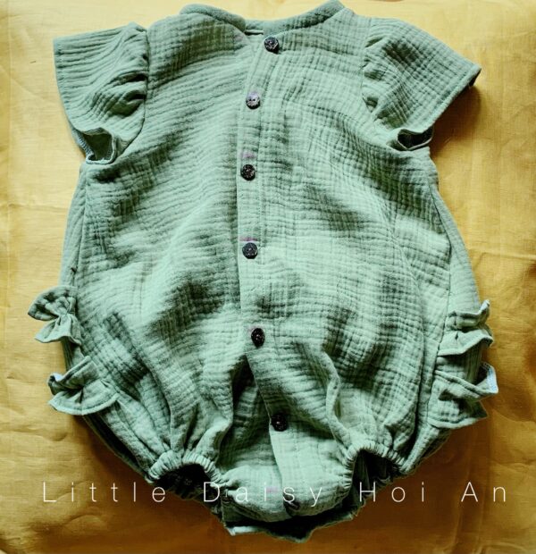 baby clothes in muslin linen vietnam hoi an da nang